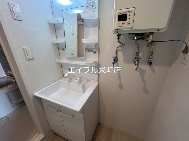QR 洗面所