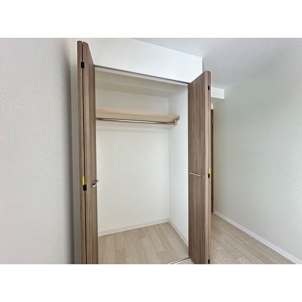 ラディーチェ元町 収納