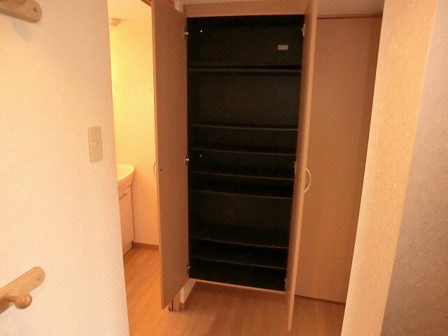 アトレ福住 玄関