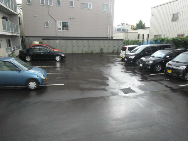 ヴェール美香保 駐車場