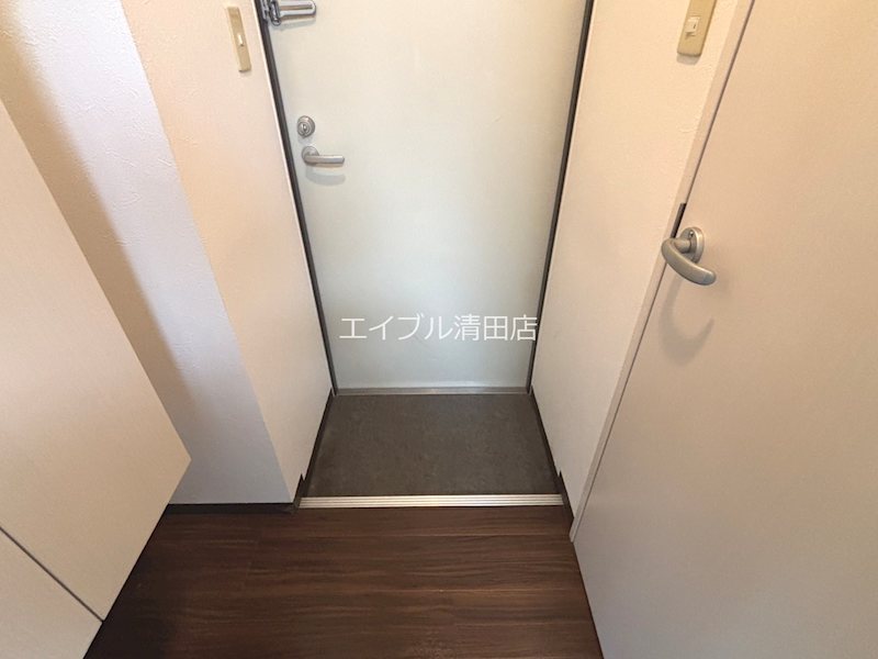 ル・フォート清田Ⅱ 玄関