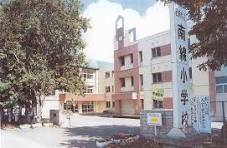 4条ハイツ 小学校