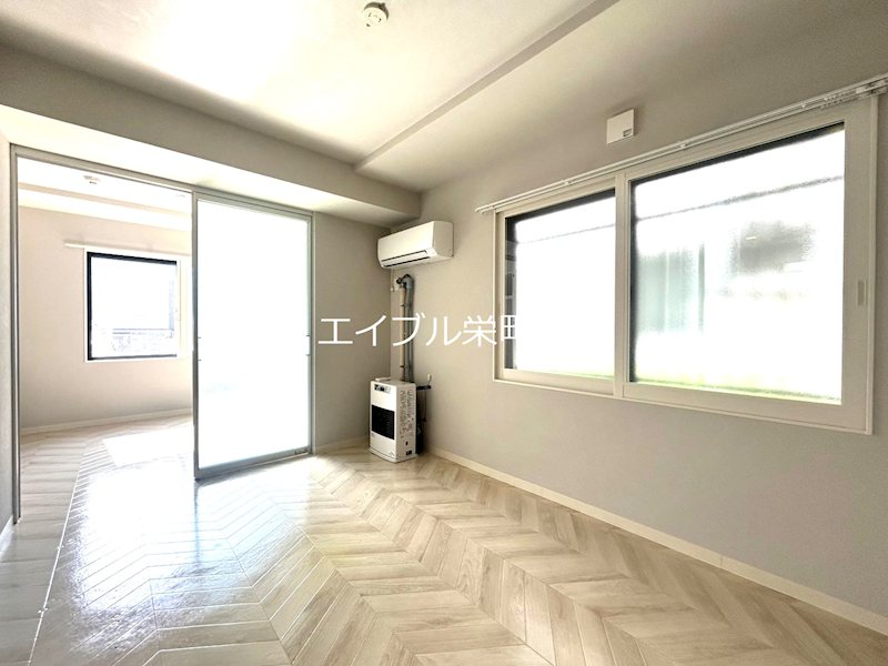 北海道札幌市東区北三十二条東１２丁目 リビング