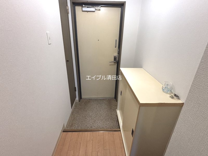 パレスニーノ北広島 玄関