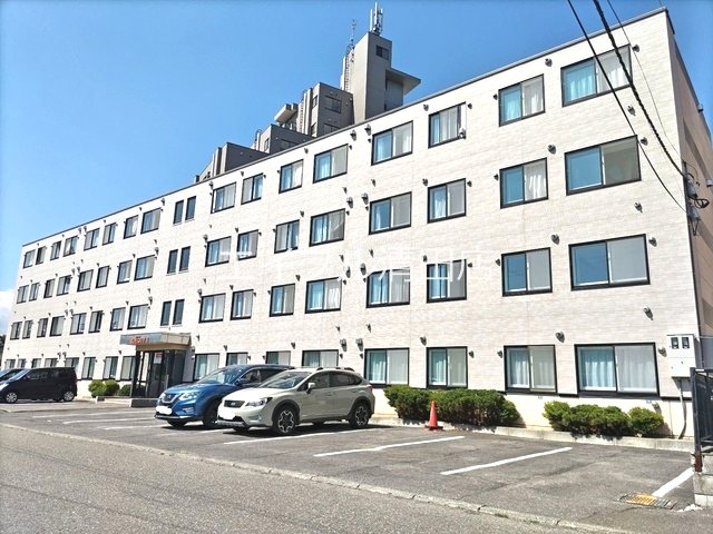 サンシティI 駐車場