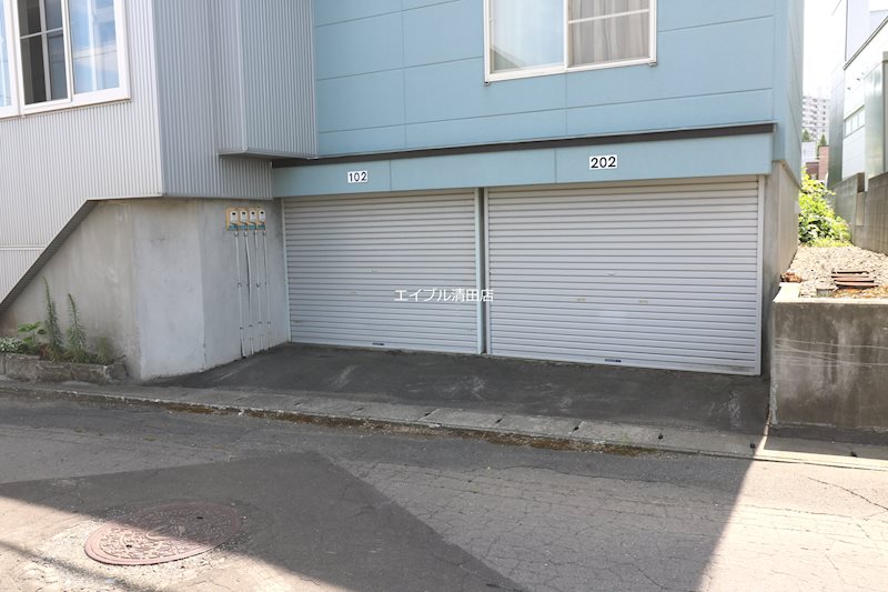 コーポ美沢1 駐車場