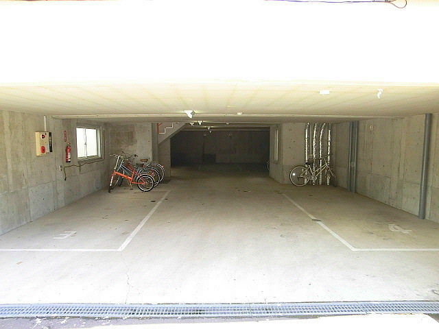 アウルの杜月寒西 駐車場