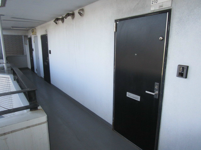 テラ元町 エントランス