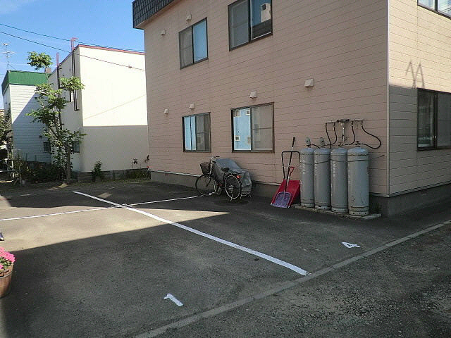 えちごハウスＡ 駐車場