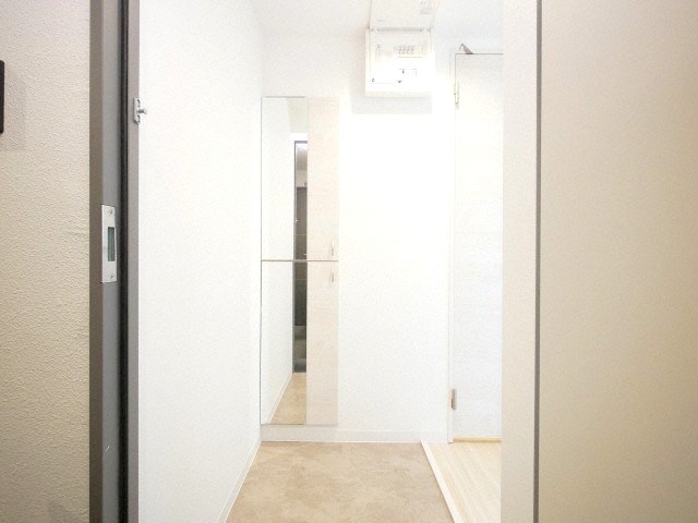 Cheval(シュヴァル)北10条 玄関