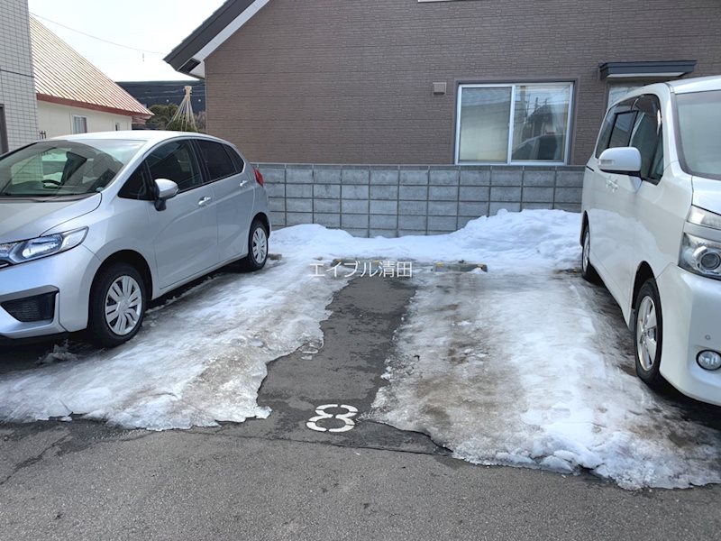 PlaisirK 駐車場