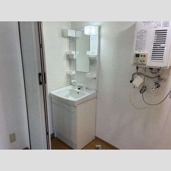 アローム南郷 洗面所
