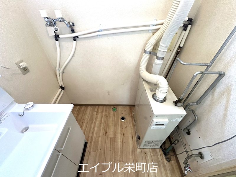 幌向南4条2丁目貸家 洗面所