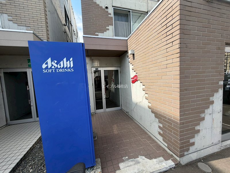 アークガーデンシティＢ エントランス