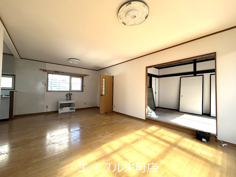 幌向南４条２丁目戸建 リビング