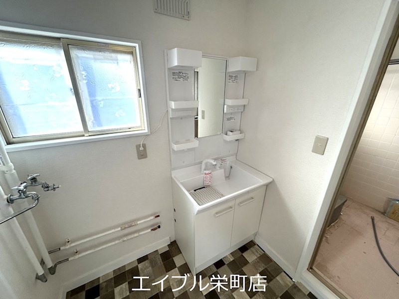 幌向南2条4丁目貸家 洗面所