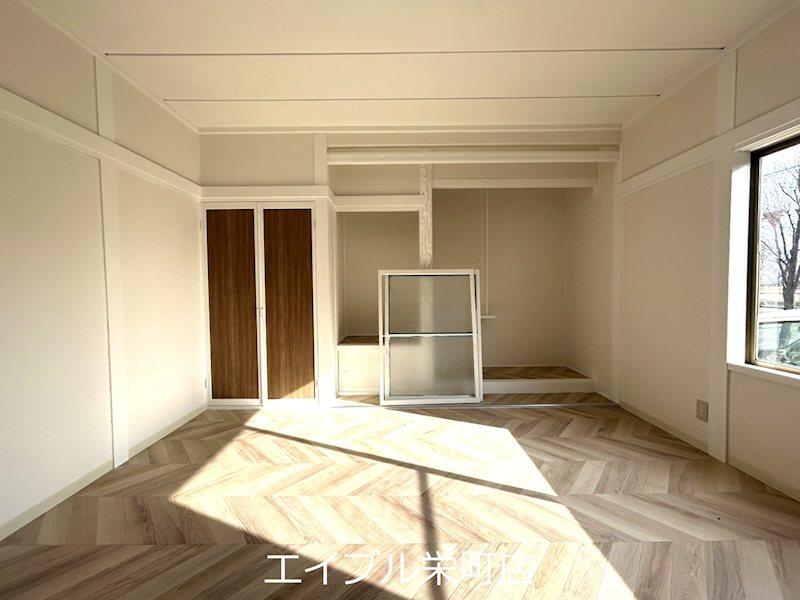 幌向南2条4丁目貸家 収納