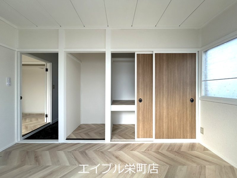 幌向南2条4丁目貸家 収納
