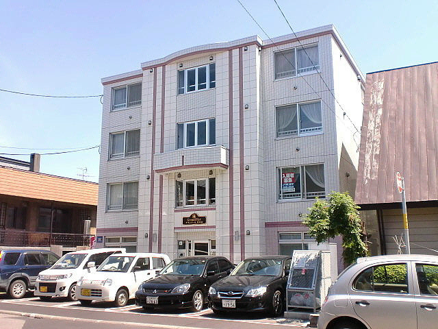 グランメール北18条 外観