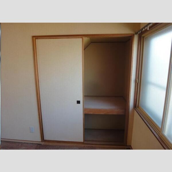 あいの里1-3戸建 収納
