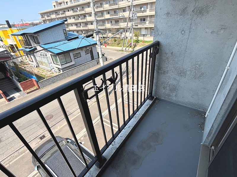 CloveR大谷地 ベランダ