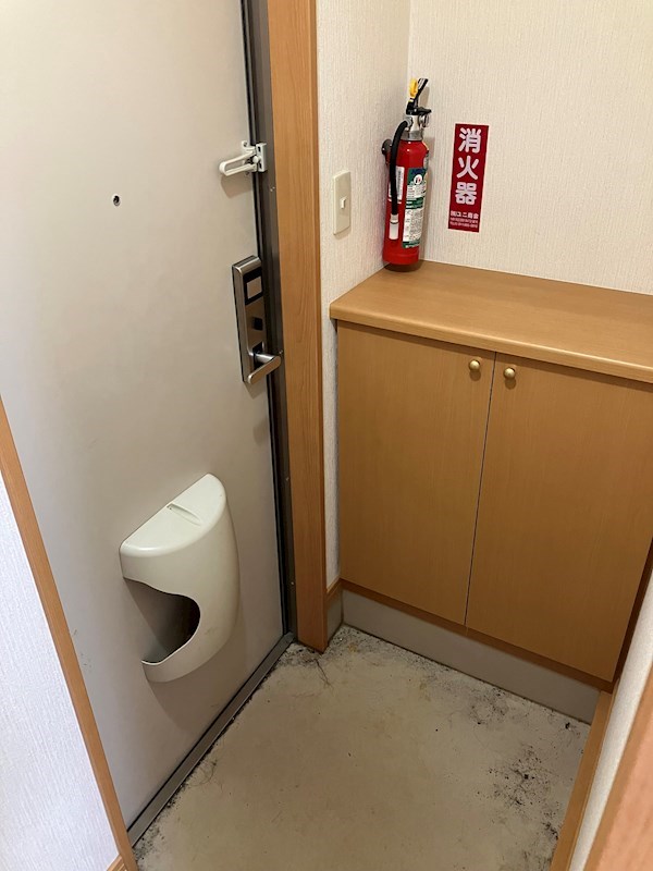 アルモニー 玄関