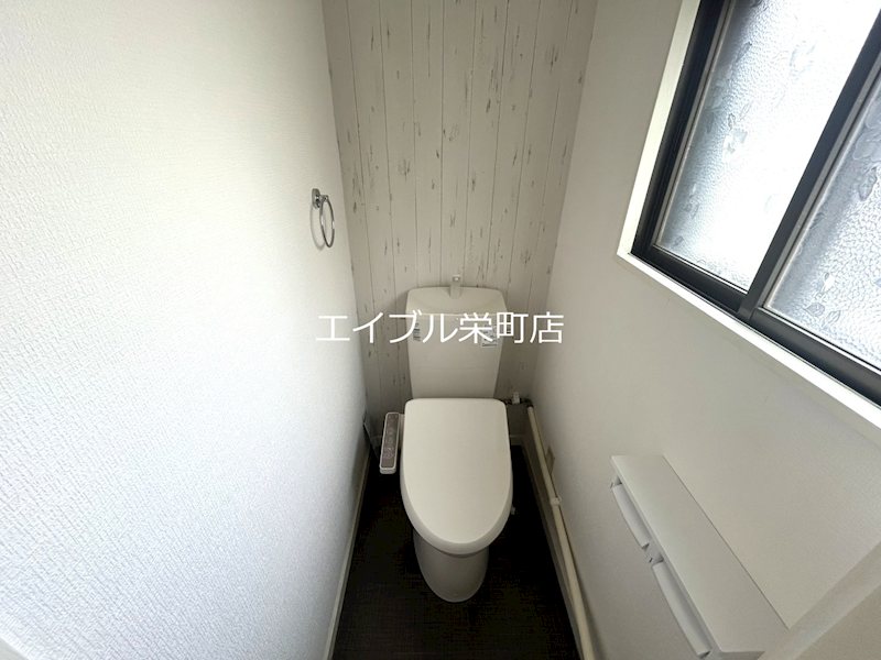 ５条西１３丁目貸家 トイレ