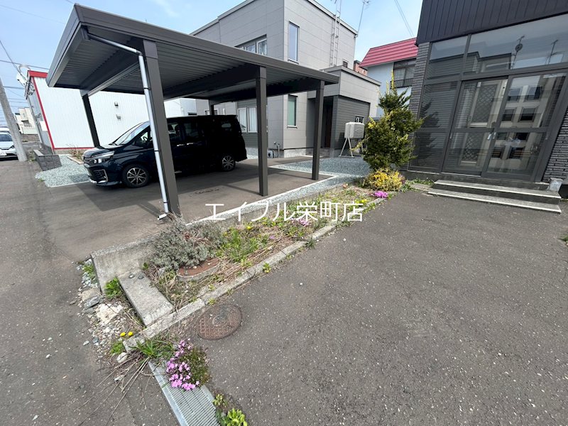 ５条西１３丁目貸家 庭