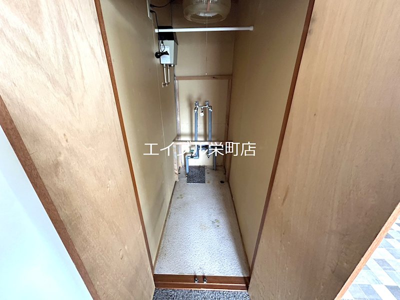 北2条16丁目貸家 収納
