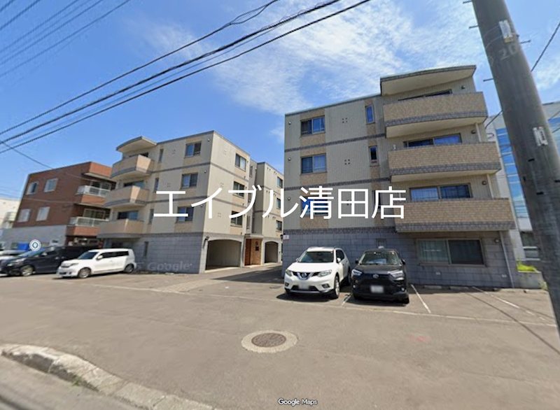 ワンダーコート清田 駐車場