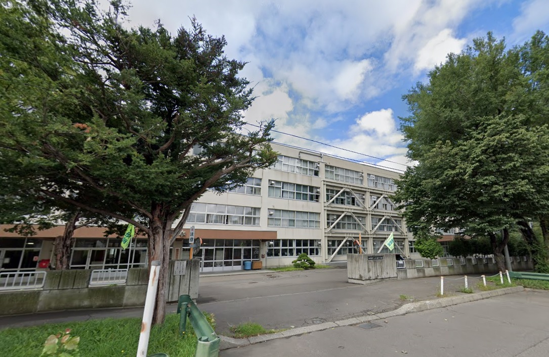 Mフラット 中学校