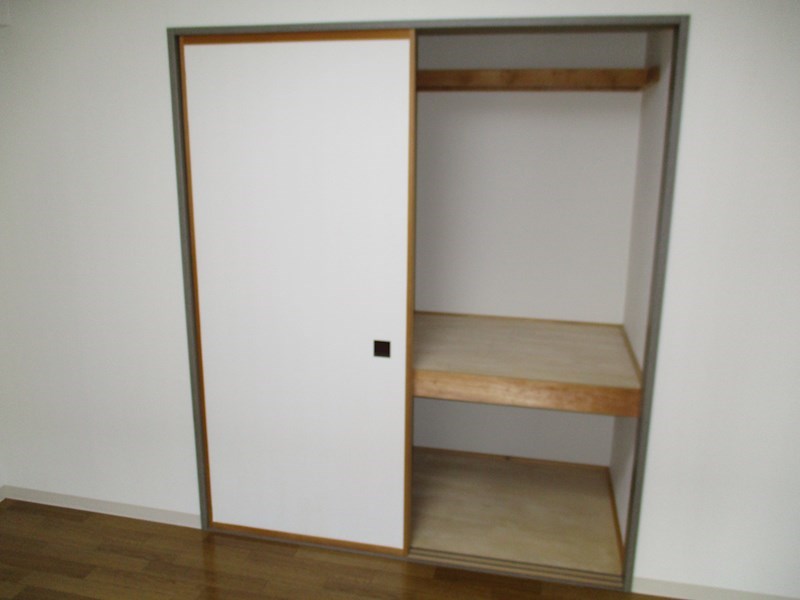 エルクレスト 収納