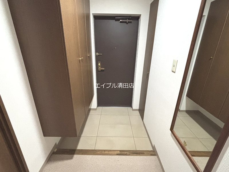 パークヒルズ北広島E棟 玄関