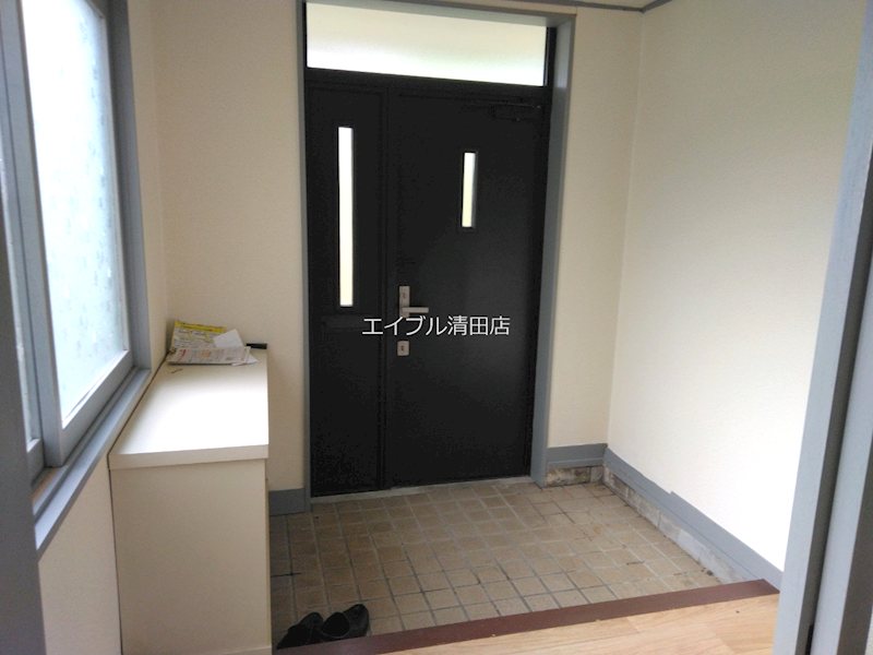 真駒内柏丘団地Ａ9号棟 玄関