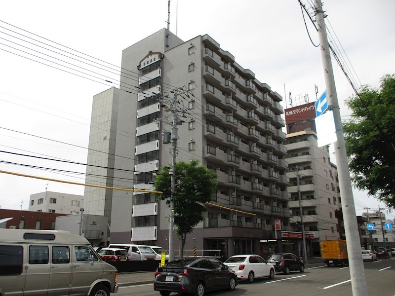 北海道札幌市東区北八条東1丁目 外観