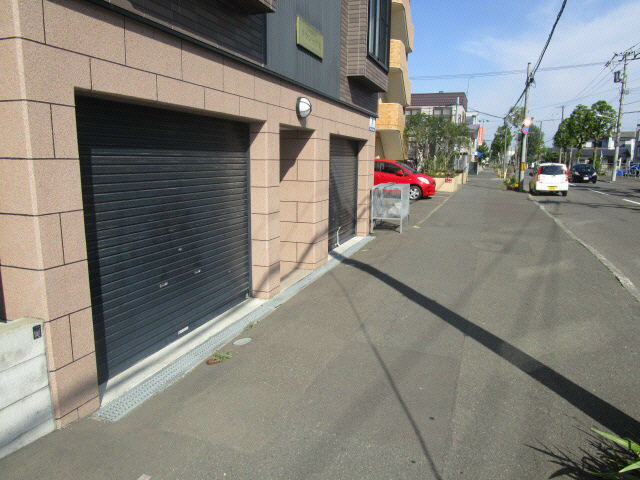 クラシックⅢ 駐車場