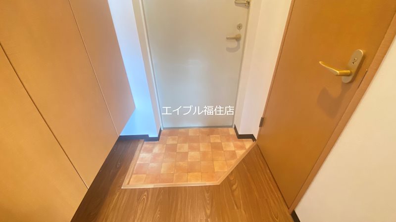 eｆⅡ 玄関