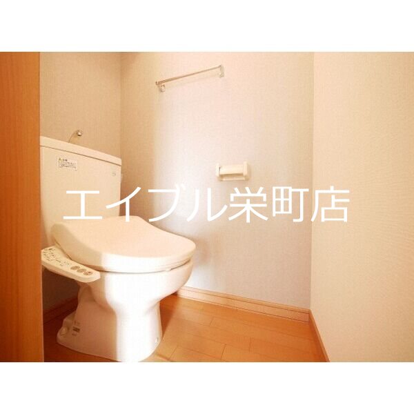 オリエンス11B トイレ