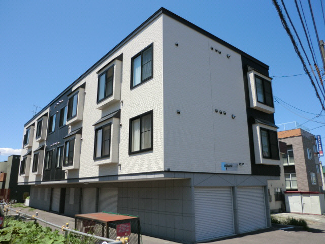 エクエス月寒 外観