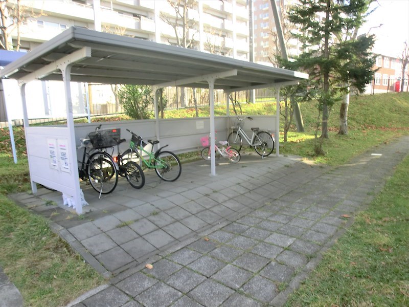札幌西月寒団地5号棟 その他