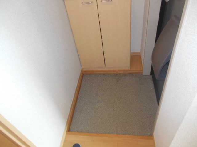 サニーＢ棟 玄関