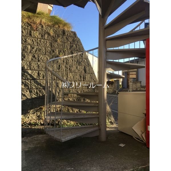アクアトピア西岡Ⅱ エントランス