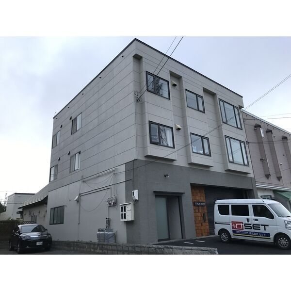 eie月寒東 外観
