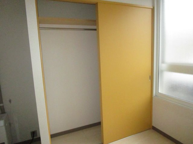 アイアール麻生V 収納