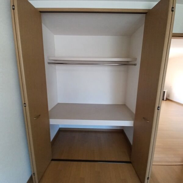 エス・ケイ元町 収納