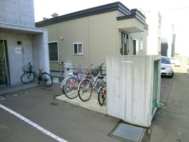 ヴィヴレ月寒 その他共有部分