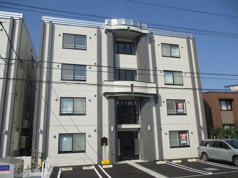 グランメール　Residence元町 駐車場