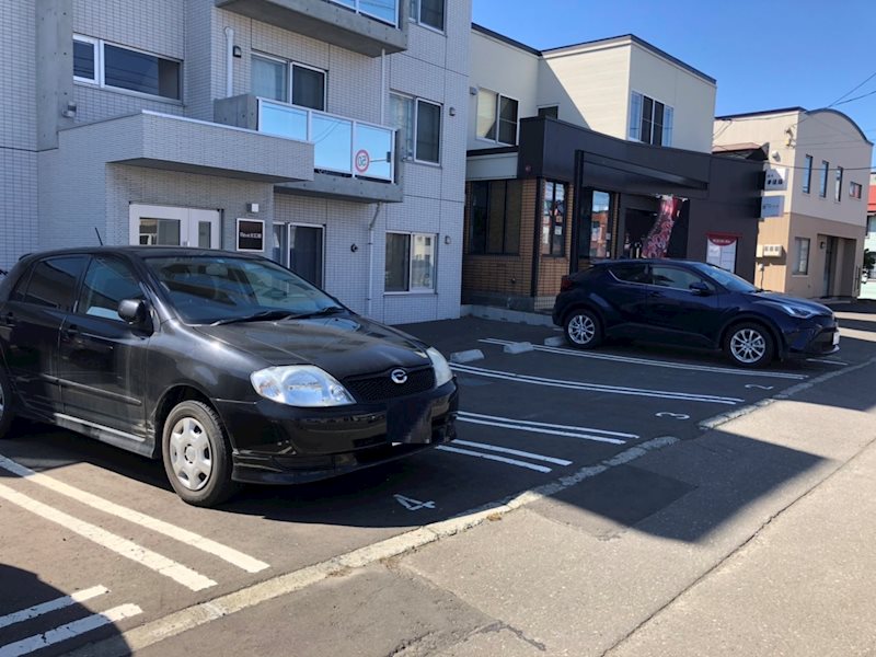 Reve北広島 駐車場