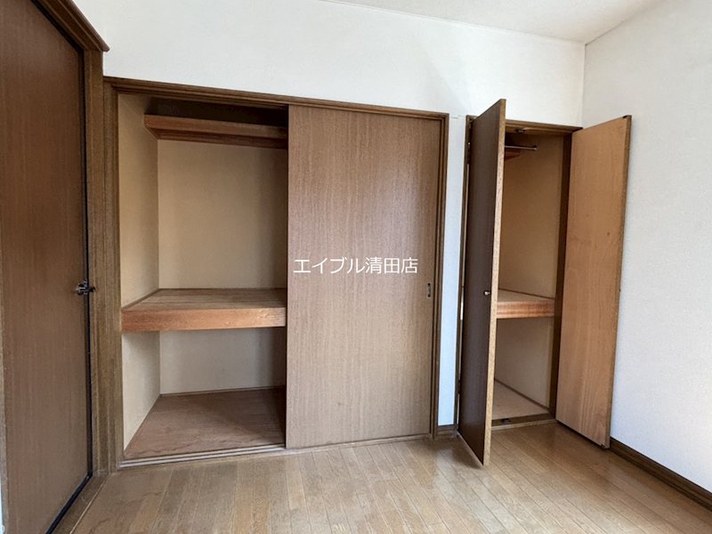 大曲住宅 収納