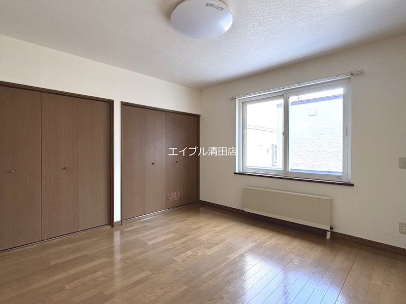 大曲住宅 ベッドルーム